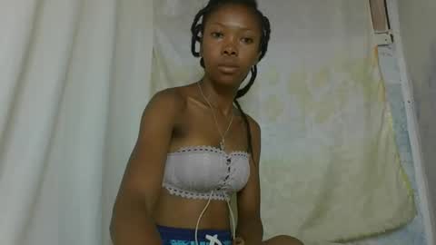 Snapshot of chariola0101 chatting on January 26, 2025, 5:13 am chariola0101 online show from January 26, 2025, 5:13 am