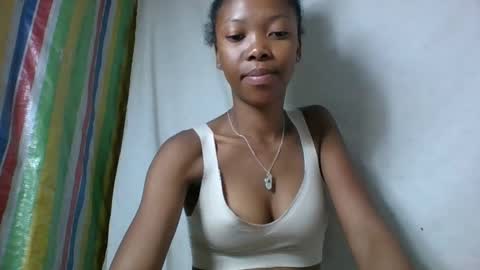 Snapshot of chariola0101 chatting on February 2, 2025, 9:13 pm chariola0101 online show from February 2, 2025, 9:13 pm
