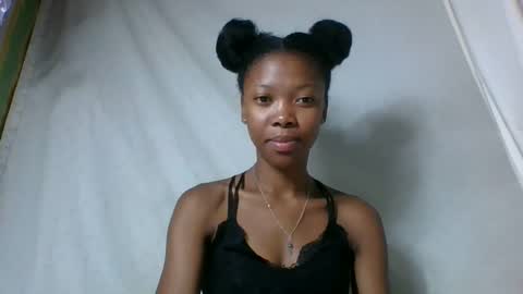 Snapshot of chariola0101 chatting on February 4, 2025, 8:38 pm chariola0101 online show from February 4, 2025, 8:38 pm