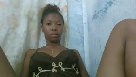 Snapshot of chariola0101 chatting on February 14, 2025, 11:09 pm chariola0101 online show from February 14, 2025, 11:09 pm
