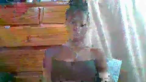 Snapshot of chariola0101 chatting on February 22, 2025, 12:05 am chariola0101 online show from February 22, 2025, 12:05 am