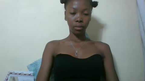 Snapshot of chariola0101 chatting on February 23, 2025, 6:07 am chariola0101 online show from February 23, 2025, 6:07 am