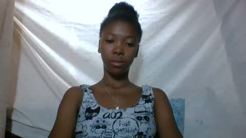Snapshot of chariola0101 chatting on February 23, 2025, 6:23 pm chariola0101 online show from February 23, 2025, 6:23 pm