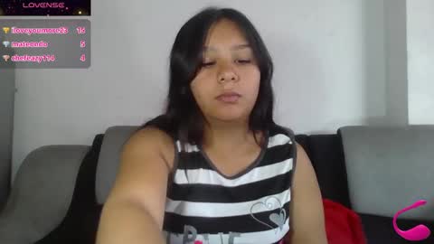 Snapshot of charis_21 chatting on January 27, 2025, 5:37 pm charis 2 online show from January 27, 2025, 5:37 pm