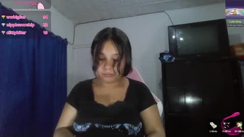 Snapshot of charis_21 chatting on February 13, 2025, 11:28 am charis 2 online show from February 13, 2025, 11:28 am
