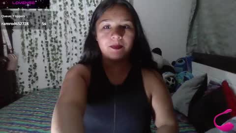 Snapshot of charis_bellota chatting on December 25, 2024, 3:08 am charis_bellota online show from December 25, 2024, 3:08 am
