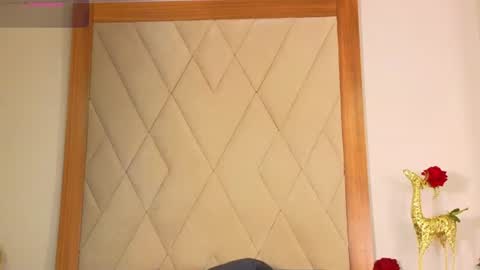 charlesbrown_ online show from June 18, 2026, 3:27 pm