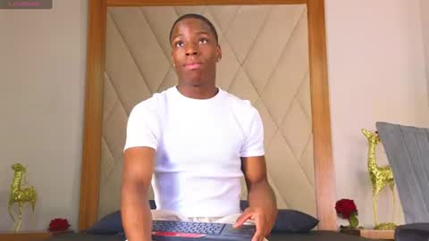 charlesbrown_ online show from June 29, 2026, 1:44 pm