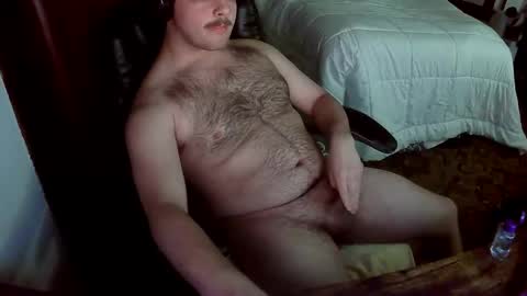 Snapshot of charlie7125 chatting on April 7, 2026, 5:41 am charlie7125 online show from April 7, 2026, 5:41 am