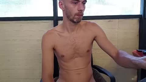 charlierushx online show from November 15, 2025, 4:21 am