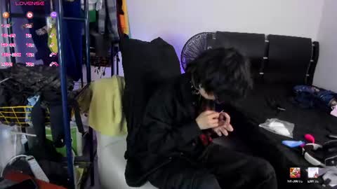 Snapshot of charlietaylorr__ chatting on July 29, 2026, 4:32 am Charlie online show from July 29, 2026, 4:32 am