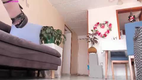 Charlize online show from June 10, 2026, 4:39 pm