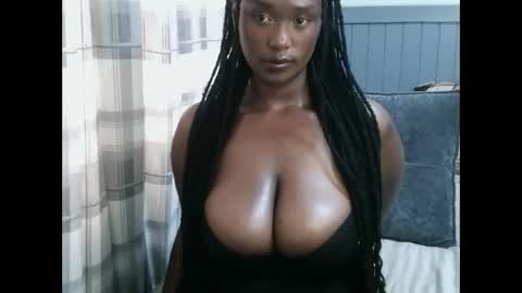 Snapshot of charllette chatting on May 8, 2026, 9:58 am charllette online show from May 8, 2026, 9:58 am
