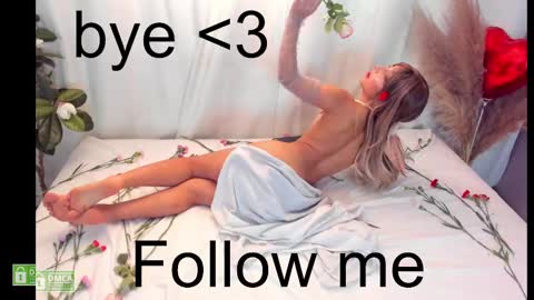 Char 3  Lets go for the 100 Thumb-Up   online show from March 1, 2025, 6:21 pm