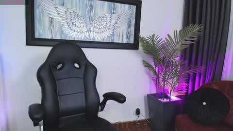 Charlote online show from January 9, 2025, 11:47 am