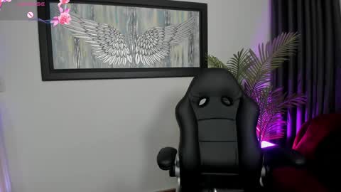 Charlote online show from January 17, 2025, 11:59 am