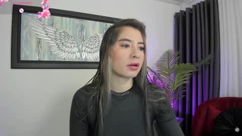 Charlote online show from February 22, 2025, 2:28 am