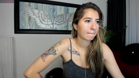 Charlote online show from October 3, 2025, 11:40 am