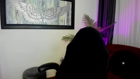 Charlote online show from October 29, 2025, 11:34 am