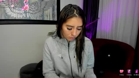 Charlote online show from October 30, 2025, 11:44 am