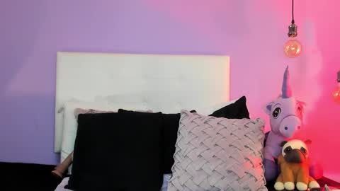 Char 3 online show from September 15, 2025, 3:56 pm