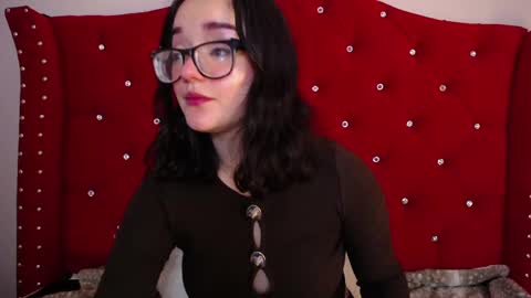 charlotte1_ls online show from January 25, 2025, 1:43 am