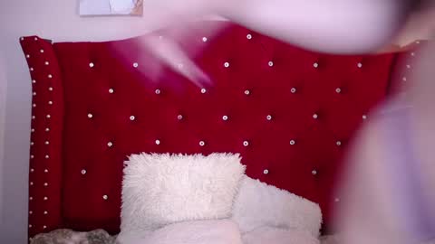 charlotte1_ls online show from February 11, 2025, 12:38 am