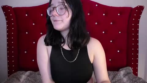 charlotte1_ls online show from March 1, 2025, 1:53 am