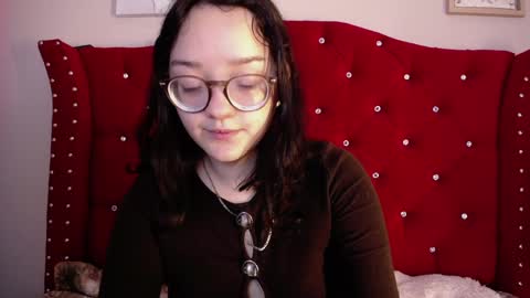 charlotte1_ls online show from March 6, 2025, 10:26 pm