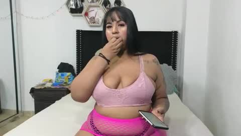 Snapshot of charlotte_027 chatting on January 9, 2025, 6:17 am charlotte_027 online show from January 9, 2025, 6:17 am