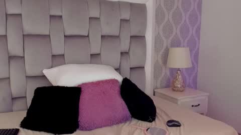   Charlotte  online show from January 9, 2026, 8:32 pm