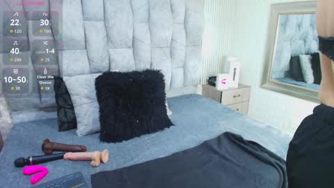 Snapshot of charlotte__g chatting on September 15, 2025, 10:59 am charlotte online show from September 15, 2025, 10:59 am