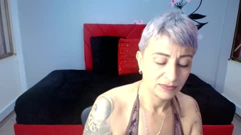 Snapshot of charlotte__gray chatting on November 8, 2025, 12:16 pm CHARLOTTE GRAY online show from November 8, 2025, 12:16 pm