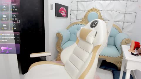 charlotte__milf online show from January 20, 2025, 8:09 am