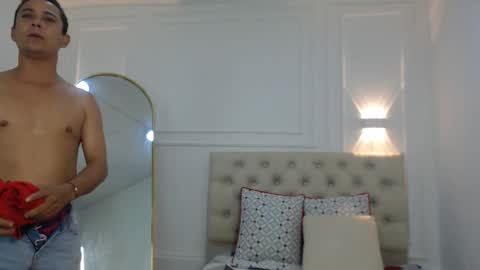 charlottte y dante online show from December 21, 2025, 9:33 pm