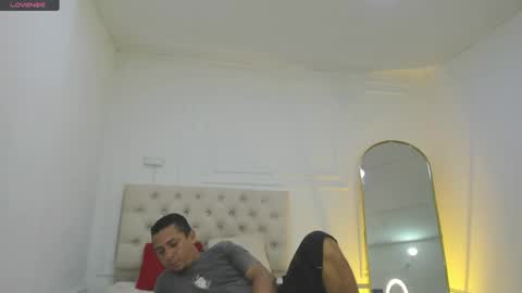 Snapshot of charlotte_dante212 chatting on May 14, 2026, 5:14 am charlottte y dante online show from May 14, 2026, 5:14 am