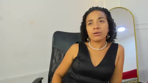 charlottte y dante online show from July 19, 2026, 5:44 am