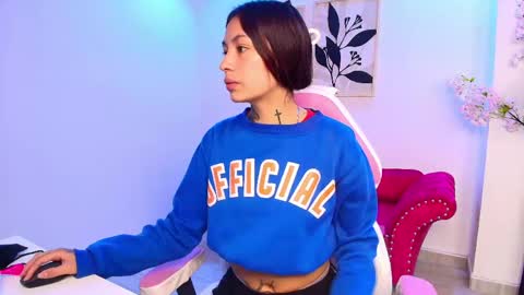 Snapshot of charlotte_etthan chatting on April 14, 2026, 11:16 am Charlotte online show from April 14, 2026, 11:16 am