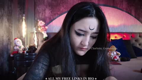 Charlotte online show from December 23, 2024, 6:48 pm