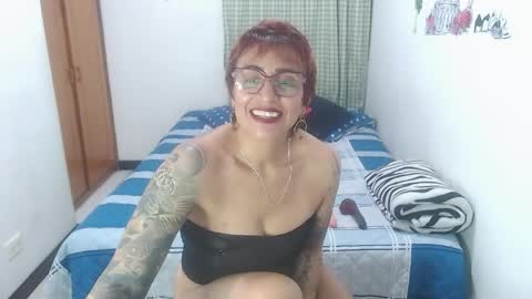 Snapshot of charlotte_gray_1 chatting on April 7, 2026, 3:51 am Charlotte online show from April 7, 2026, 3:51 am
