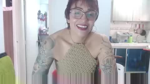 Snapshot of charlotte_gray_1 chatting on April 10, 2026, 4:33 pm Charlotte online show from April 10, 2026, 4:33 pm