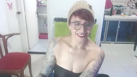 Snapshot of charlotte_gray_1 chatting on May 7, 2026, 9:20 pm Charlotte online show from May 7, 2026, 9:20 pm