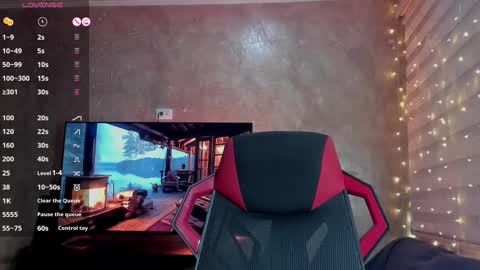 Snapshot of charlotte_greys chatting on March 1, 2025, 4:04 am Charlotte online show from March 1, 2025, 4:04 am