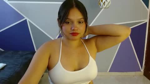 Snapshot of charlotte_greyx chatting on October 21, 2025, 5:46 pm Charlotte online show from October 21, 2025, 5:46 pm