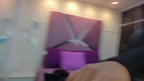 Charlotte Icee online show from December 15, 2025, 3:49 pm