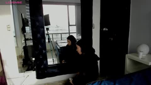 Snapshot of charlotte_knox chatting on October 27, 2025, 11:47 am Charlotte online show from October 27, 2025, 11:47 am