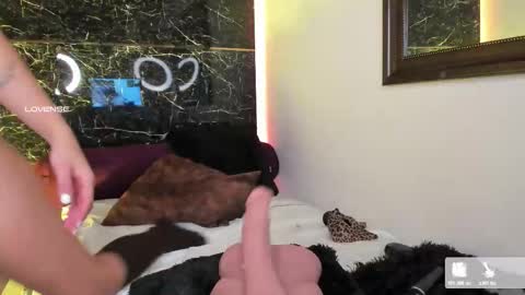 charlotte_line online show from October 27, 2025, 6:45 pm