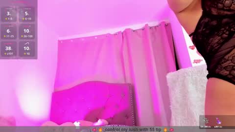 Snapshot of charlotte_love09 chatting on February 27, 2025, 10:37 am Charlotte online show from February 27, 2025, 10:37 am