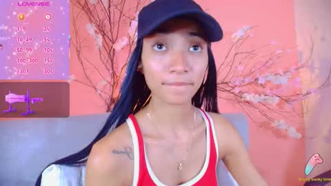 CHARLOTTE online show from November 2, 2025, 9:06 pm