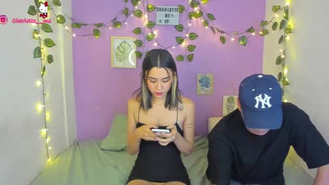 Snapshot of charlotte_queeen chatting on January 22, 2025, 11:21 pm Charlotte online show from January 22, 2025, 11:21 pm